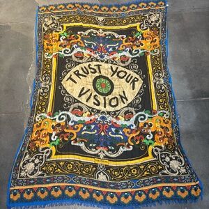 Coreterno "Trust Your Vision" Scarf